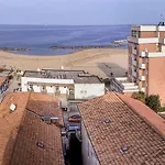 Harmony Con Piscina Panoramica Отель