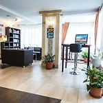 Harmony Con Piscina Panoramica Отель Римини
