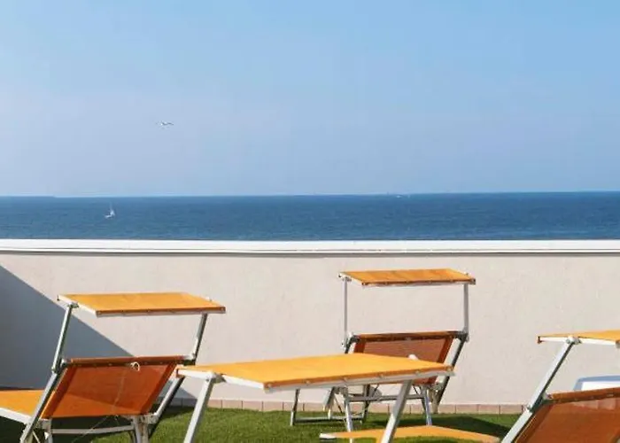 Harmony Con Piscina Panoramica Hotell Rimini