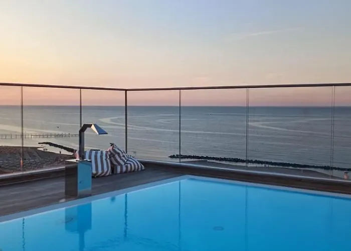 Harmony Con Piscina Panoramica Hotell 3*