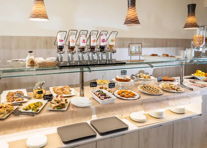 Harmony Con Piscina Panoramica Rímini