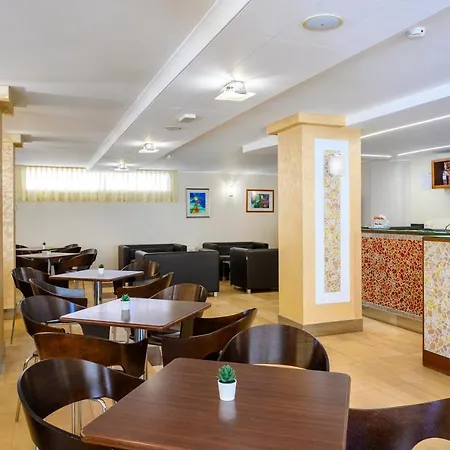 Harmony Con Piscina Panoramica 3*