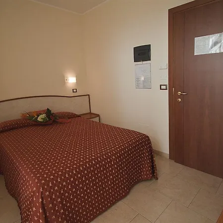 Harmony Con Piscina Panoramica 호텔 3*