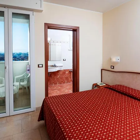 Harmony Con Piscina Panoramica 호텔 3*