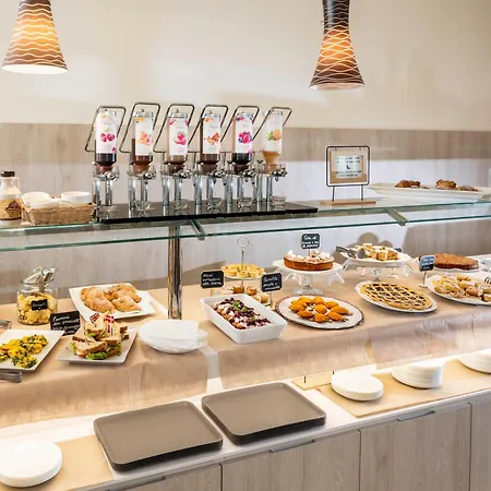 Harmony Con Piscina Panoramica Rimini