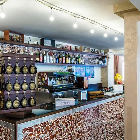 Harmony Con Piscina Panoramica 호텔