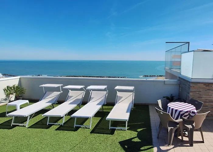 Harmony Con Piscina Panoramica Otel 3*