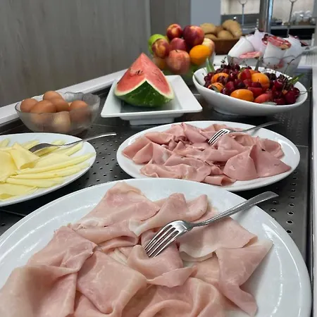 Harmony Con Piscina Panoramica Отель 3*