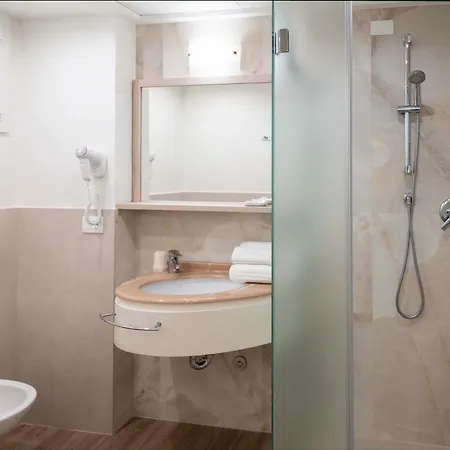 Harmony Con Piscina Panoramica