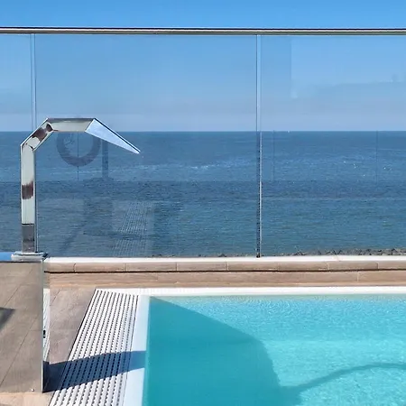 Отель Harmony Con Piscina Panoramica Римини