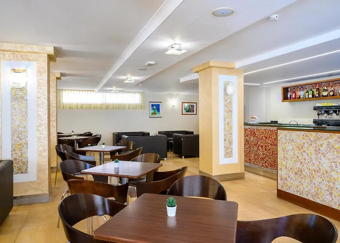 Harmony Con Piscina Panoramica 3*