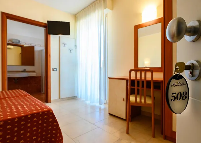 Harmony Con Piscina Panoramica 3* Rimini