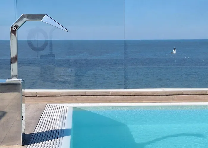 Harmony Con Piscina Panoramica 3*